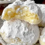 Juicy Steak with Creamy Garlic Sauce