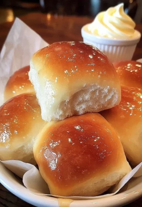 Best Recipe For Texas Roadhouse Rolls How To Make Texas Roadhouse Rolls At Home Texas Roadhouse Rolls Copycat Recipe Texas...