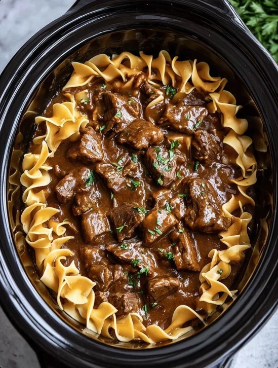 Slow Cooker Beef And Noodles Recipe Best Slow Cooker Beef Noodles Easy Crockpot Beef And Noodles Healthy Slow Cooker Beef ...