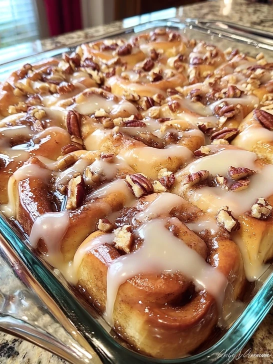 Aunt Millies Homestyle Cinnamon Roll Casserole