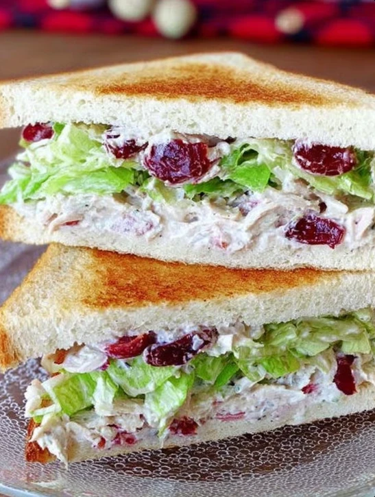 Cozy Grandmas Turkey Cranberry Sandwich
