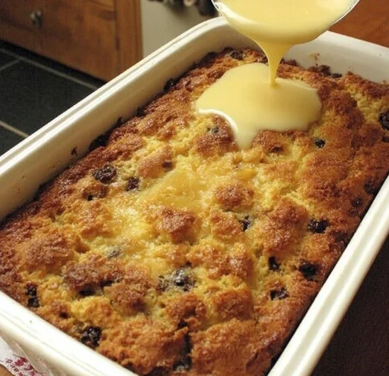 Grandmas Oldfashioned Bread Pudding Vanilla Sauce