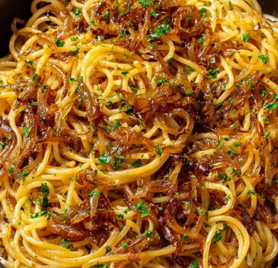 Slow Cooker Garlic Herb Linguine Caramelized Onions