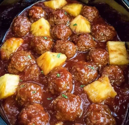 Slow Cooker Pineapple Barbecue Meatballs