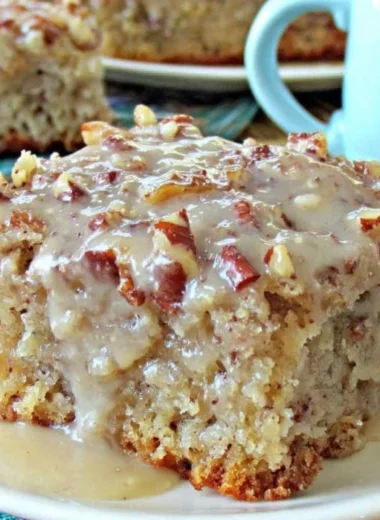 Southern Pecan Praline Sheet Cake