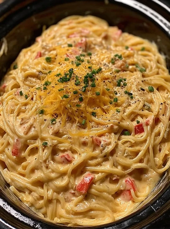 Southern Potluck Crockpot Chicken Recipe Creamy Chicken Spaghetti Crockpot Dish Best Southern Chicken Spaghetti Potluck Id...