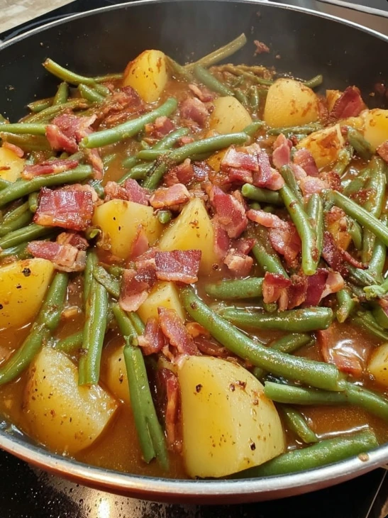 Southern Potluck Green Beans Recipe Easy Smothered Green Beans With Potatoes Best Southern Green Bean Potluck Ideas Low Ca...