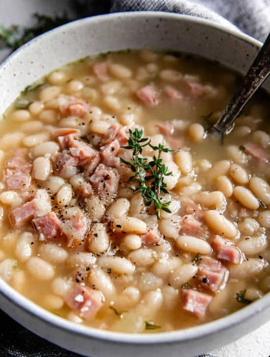 Warm Navy Bean Soup Church Recipe Hearty Navy Bean Soup For Potlucks Best Church Supper Bean Soup Ideas Navy Bean Soup Rec...