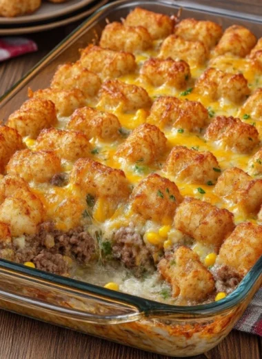 4ingredient Cheesy Tater Tot Casserole