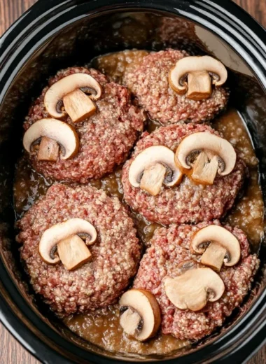 4ingredient Slow Cooker Salisbury Steak
