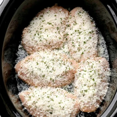 5ingredient Slow Cooker Creamy Ranch Chicken Rotini