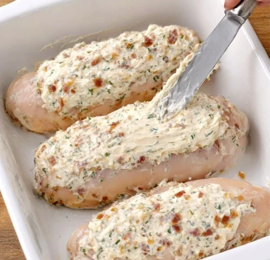 Creamy Ranch Bacon Cheddar Baked Chicken Breasts