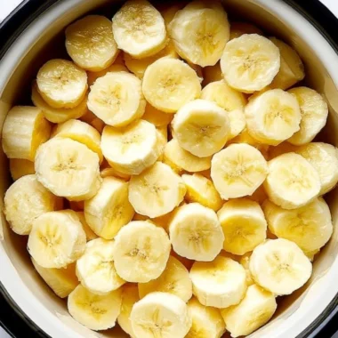 Slow Cooker 5ingredient Banana Foster Pudding