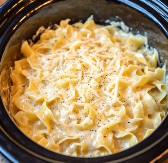 Slow Cooker Amish 3ingredient Buttery Noodle Bake
