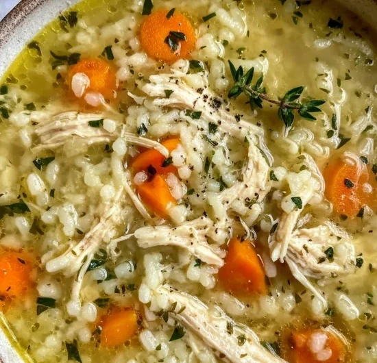 Slow Cooker Lemon Chicken Herb Rice Soup